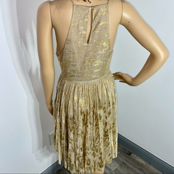 Sam Edelman Gold Metallic V-Neck pleated dress XS - Picture 6 of 15